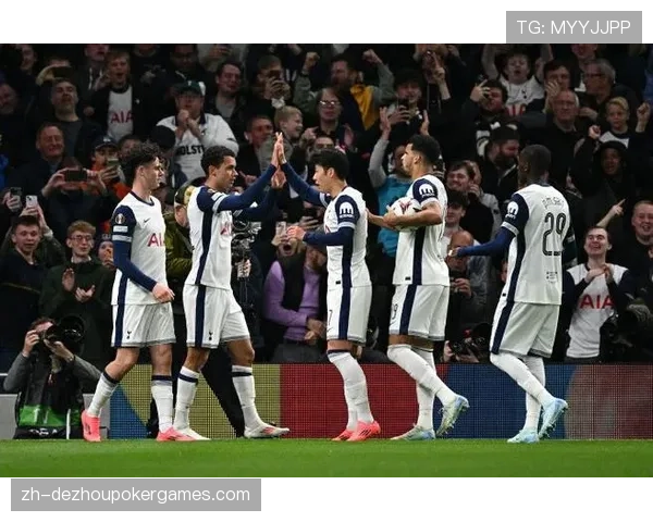 欧联杯球队的联赛考验：比利亚雷亚尔与皇家贝蒂斯的阵容轮换策略前瞻